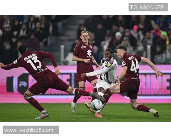 尤文图斯与都灵足球俱乐部历史交锋回顾与精彩瞬间分析